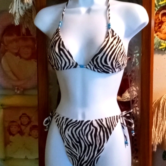 Zebra Striped,Black & White,2-PC, Bikini Swimsuit Set with Blue Beads on Ties🦓 - Picture 1 of 11